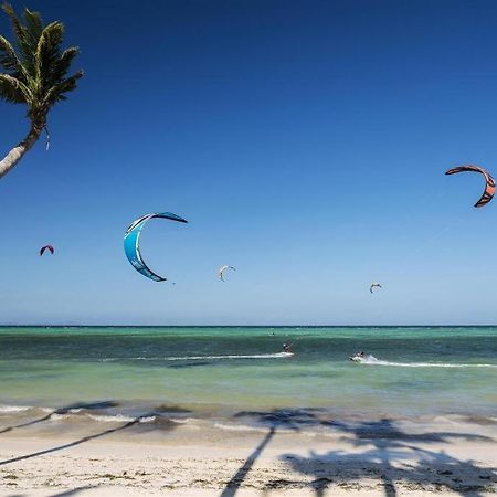 Готель Reddoorz Premium @ Nigi Nigi Nu Noos Station 2 Boracay Balabag  Екстер'єр фото