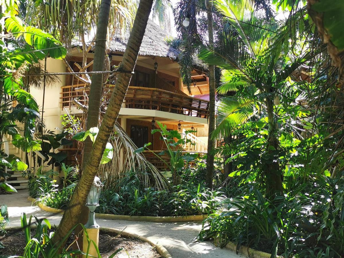 Готель Reddoorz Premium @ Nigi Nigi Nu Noos Station 2 Boracay Balabag  Екстер'єр фото